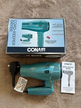 Conair Cord-Keeper Compact Hair Dryer in Teal, New in box.